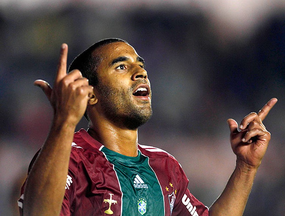 Julio Cesar comemora o primeiro gol do Fluminense contra o Argentino Juniors — Foto: Agência Photocâmera