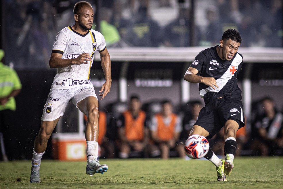 Rojas, do Vasco, contra o Volta Redonda — Foto: Matheus Lima/Vasco