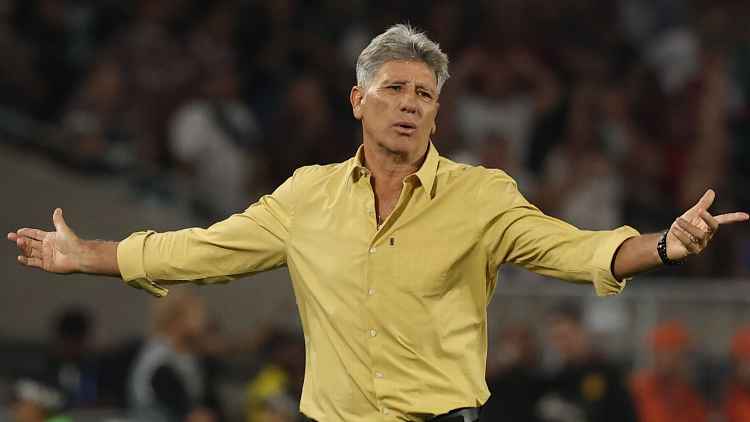 Renato Gaúcho durante Fluminense x Cruzeiro pelo Brasileirão - Foto: Wagner Meier/Getty Images