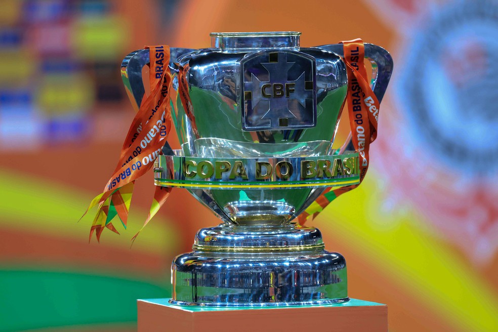Troféu da Copa do Brasil — Foto: STAFF | CBF