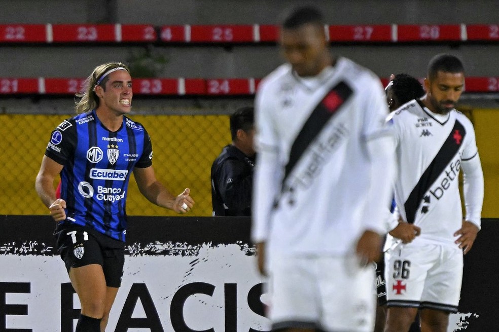 Vasco não chega à semifinal da Copa Sul-Americana desde 2011 Vasco não chega à semifinal da Copa Sul-Americana desde 2011