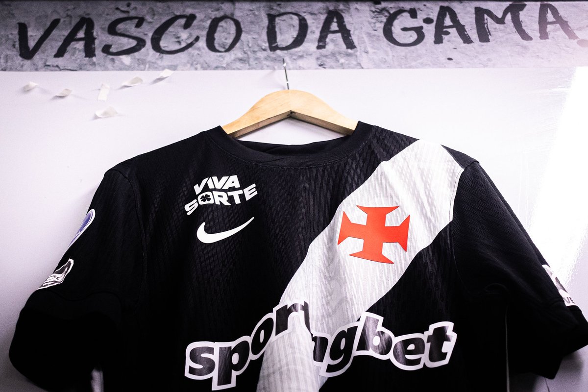 Vasco jogará com camisa preta nesta 3ª-feira